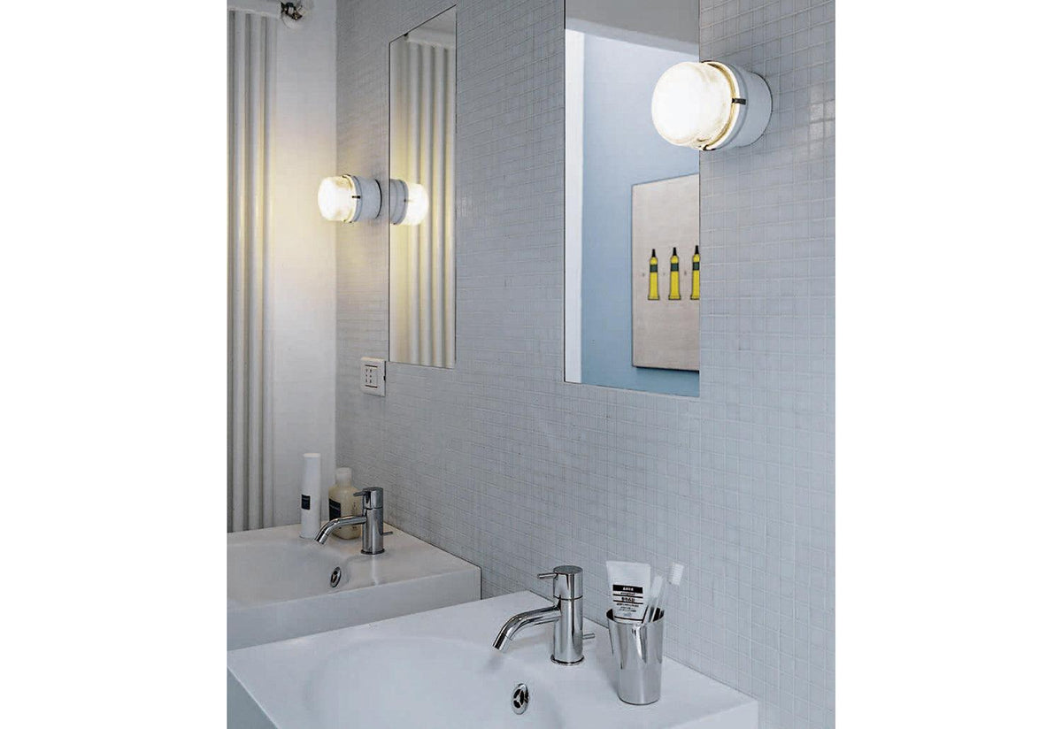 Fresnel Wall Light | Set, Joe colombo, Oluce