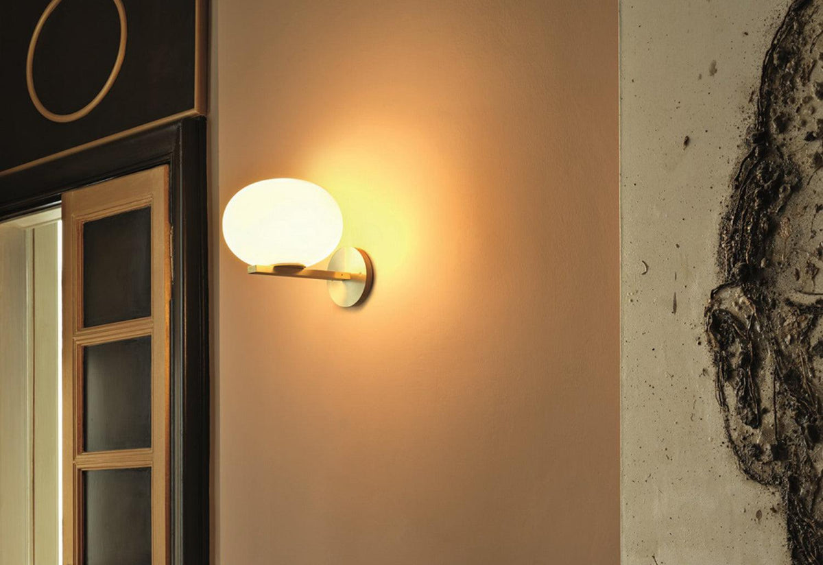 Alba Wall Light, Mariana pellegrino soto, Oluce
