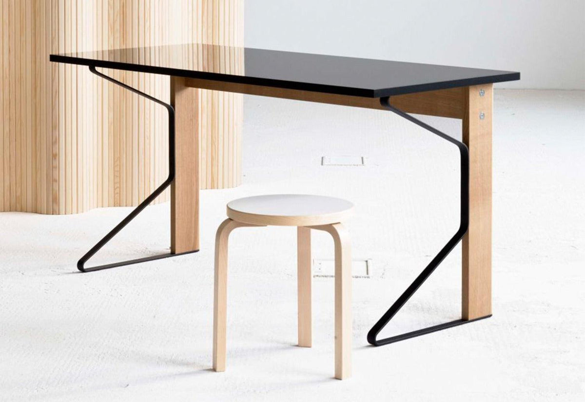 Kaari Desk, Ronan and erwan bouroullec, Artek