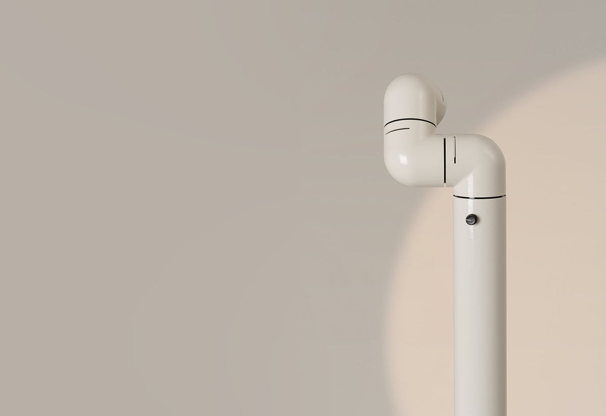 Tatu Alta Floor Lamp, Andre ricard, Santa and cole