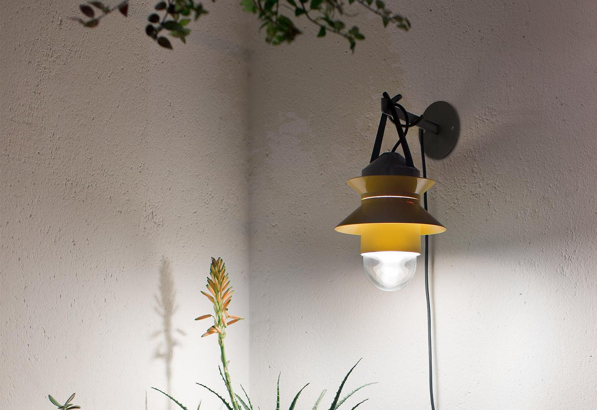 Santorini Wall Light, Sputnik estudio, Marset