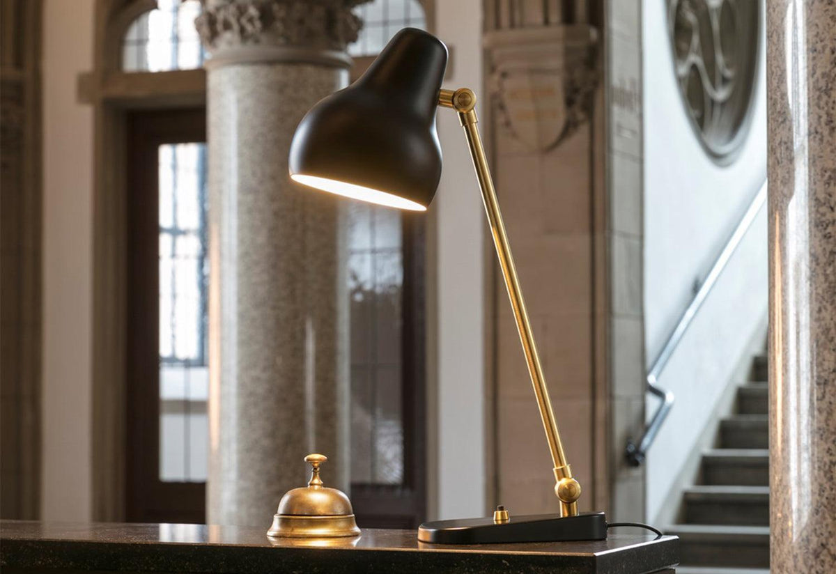 VL38 Table Lamp, Vilhelm lauritzen, Louis poulsen