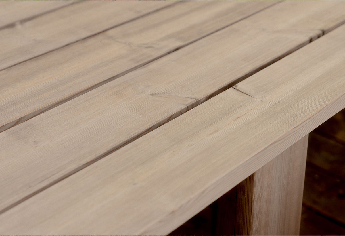013 Osa Outdoor Dining Table, Henrik tjaerby, Vaarnii