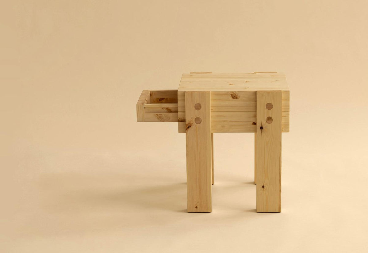 003 Stilts Side Table, Philippe malouin, Vaarnii