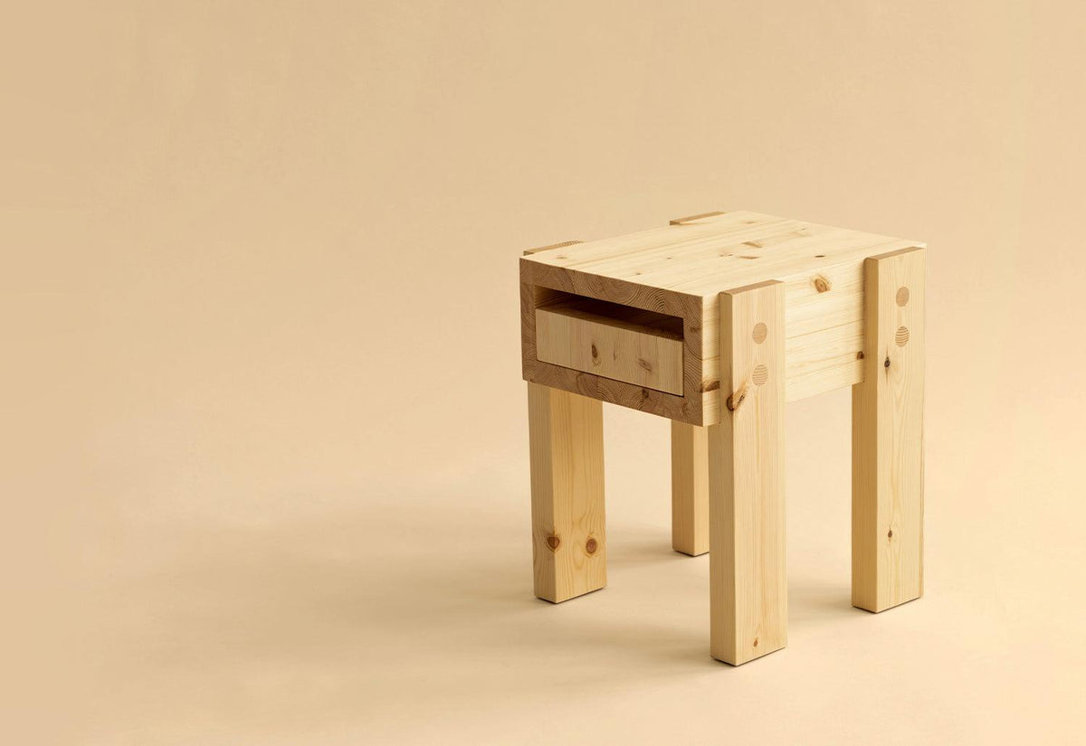 003 Stilts Side Table, Philippe malouin, Vaarnii