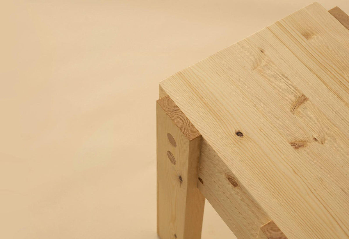 003 Stilts Side Table, Philippe malouin, Vaarnii