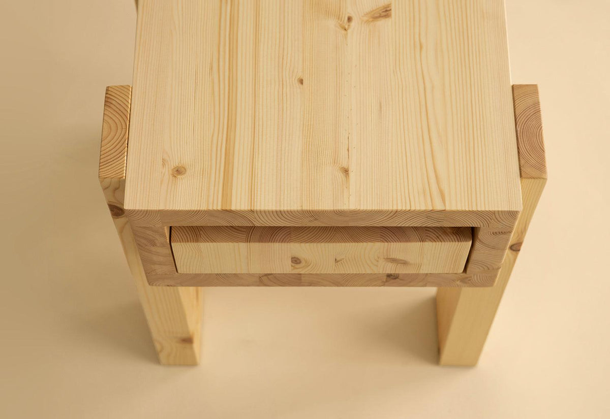 003 Stilts Side Table, Philippe malouin, Vaarnii