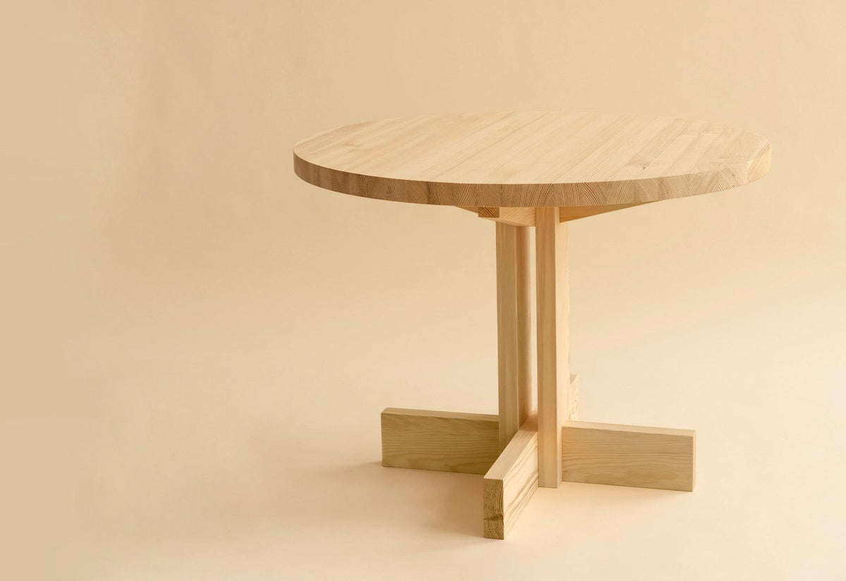 001 Dining Table Round, Fredrik paulsen, Vaarnii