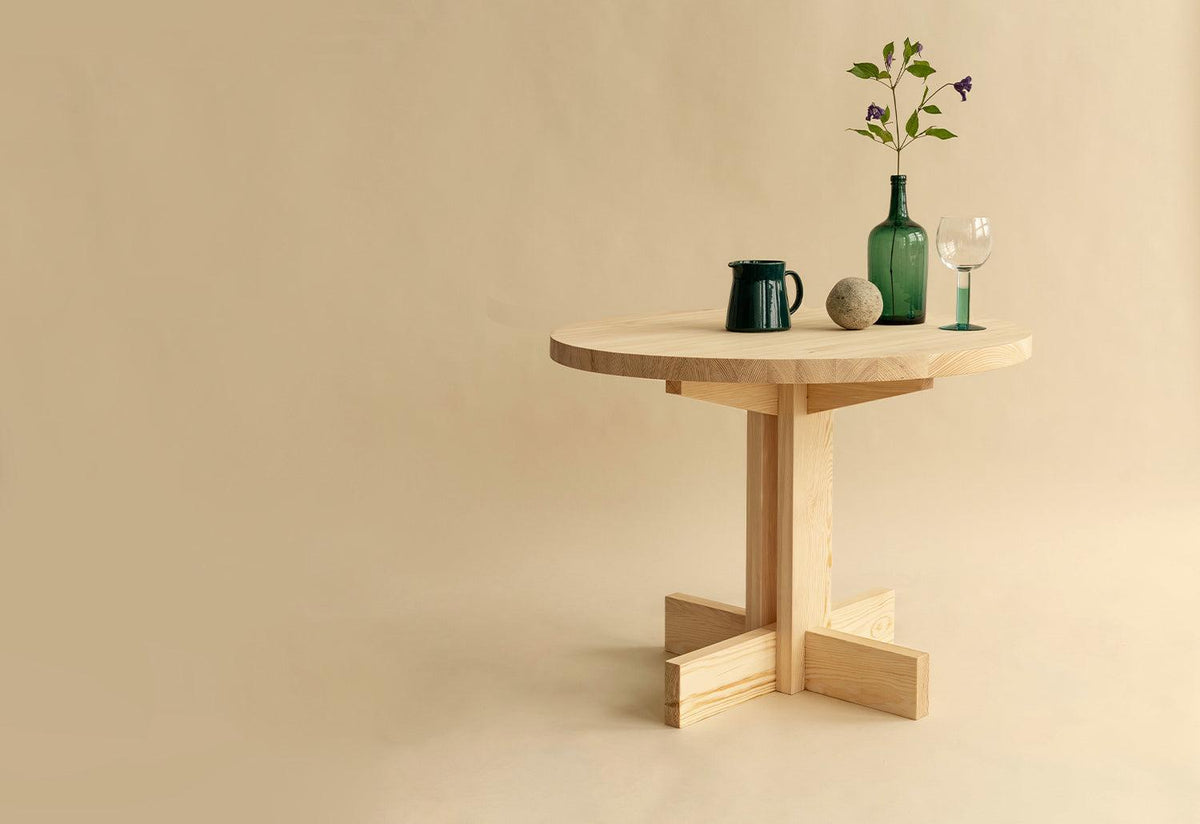 001 Dining Table Round, Fredrik paulsen, Vaarnii