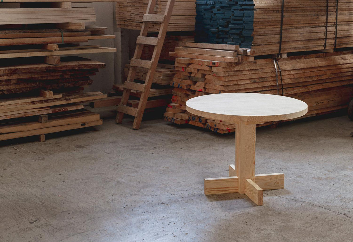 001 Dining Table Round, Fredrik paulsen, Vaarnii