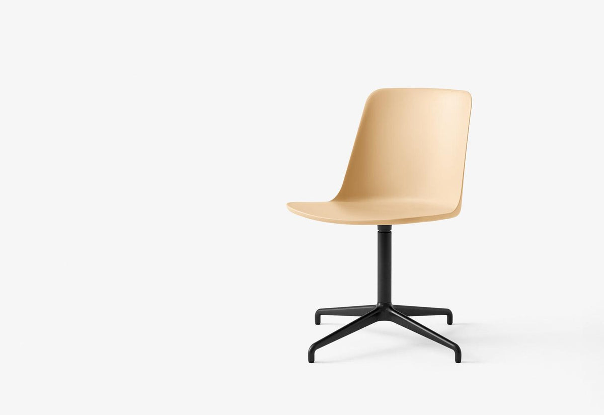 Rely Swivel Chair, Hee welling, Andtradition