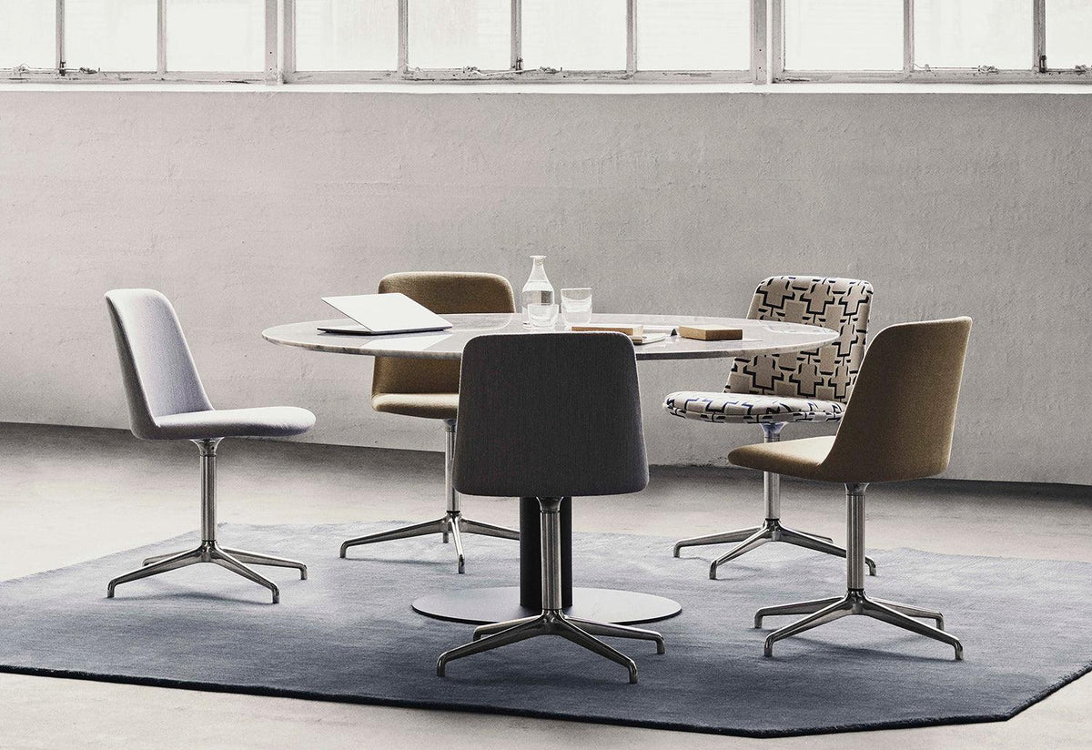 Rely Swivel Chair | Upholstered, Hee welling, Andtradition