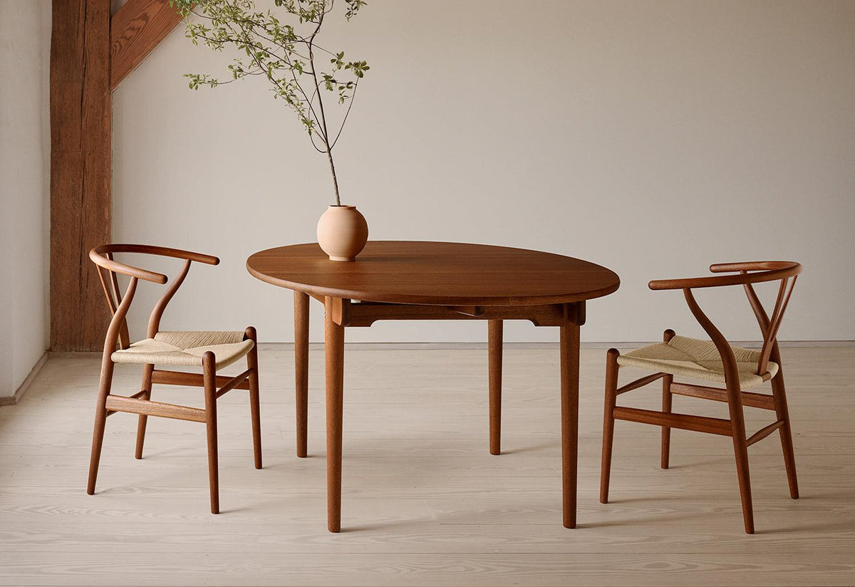 CH337 Dining Table, Hans wegner, Carl hansen and son