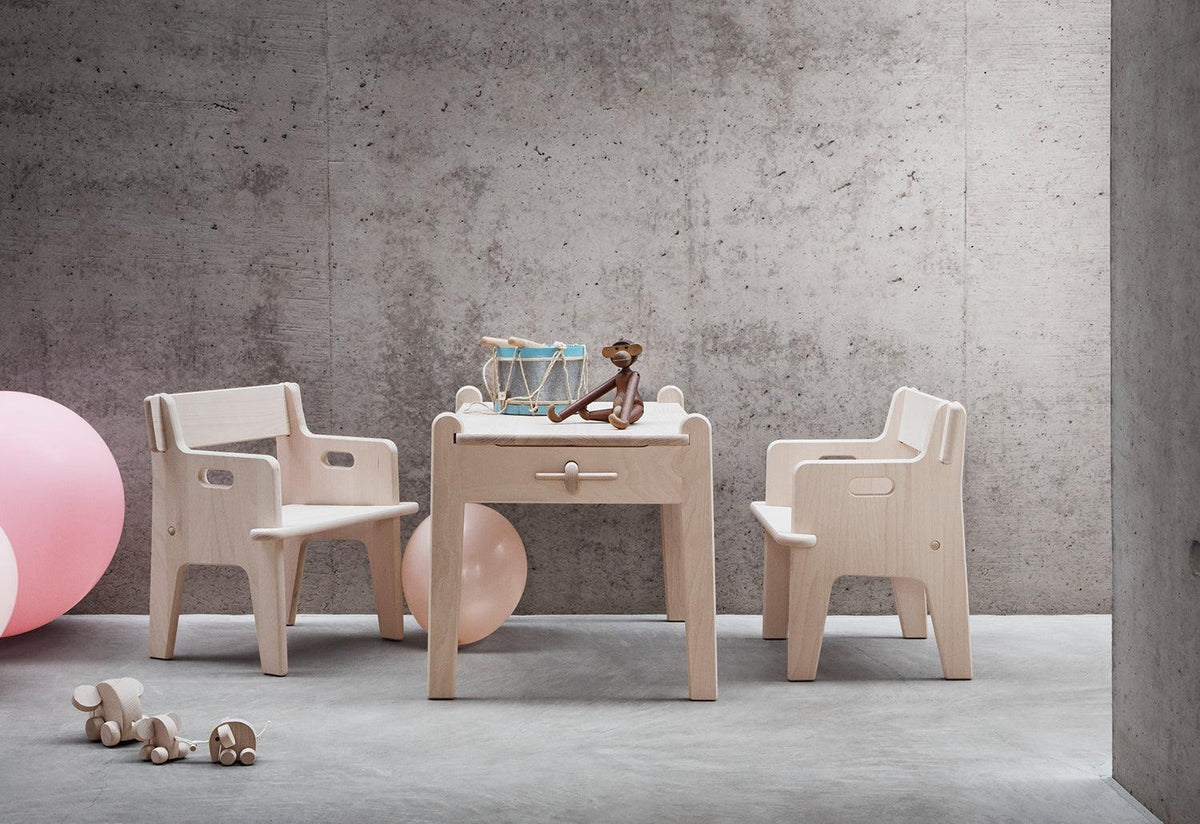 CH411 Children's Table, Hans wegner, Carl hansen and son