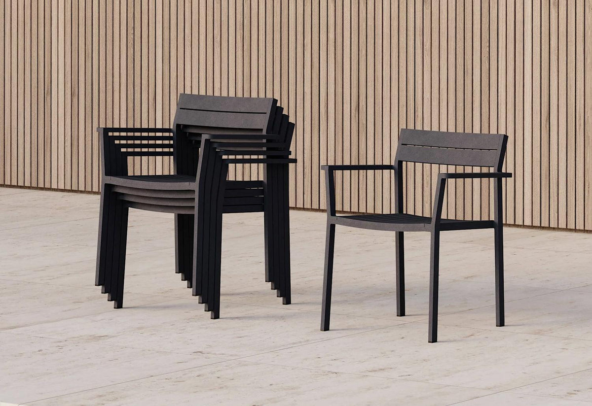 Eos Armchair, Matthew hilton, Case furniture