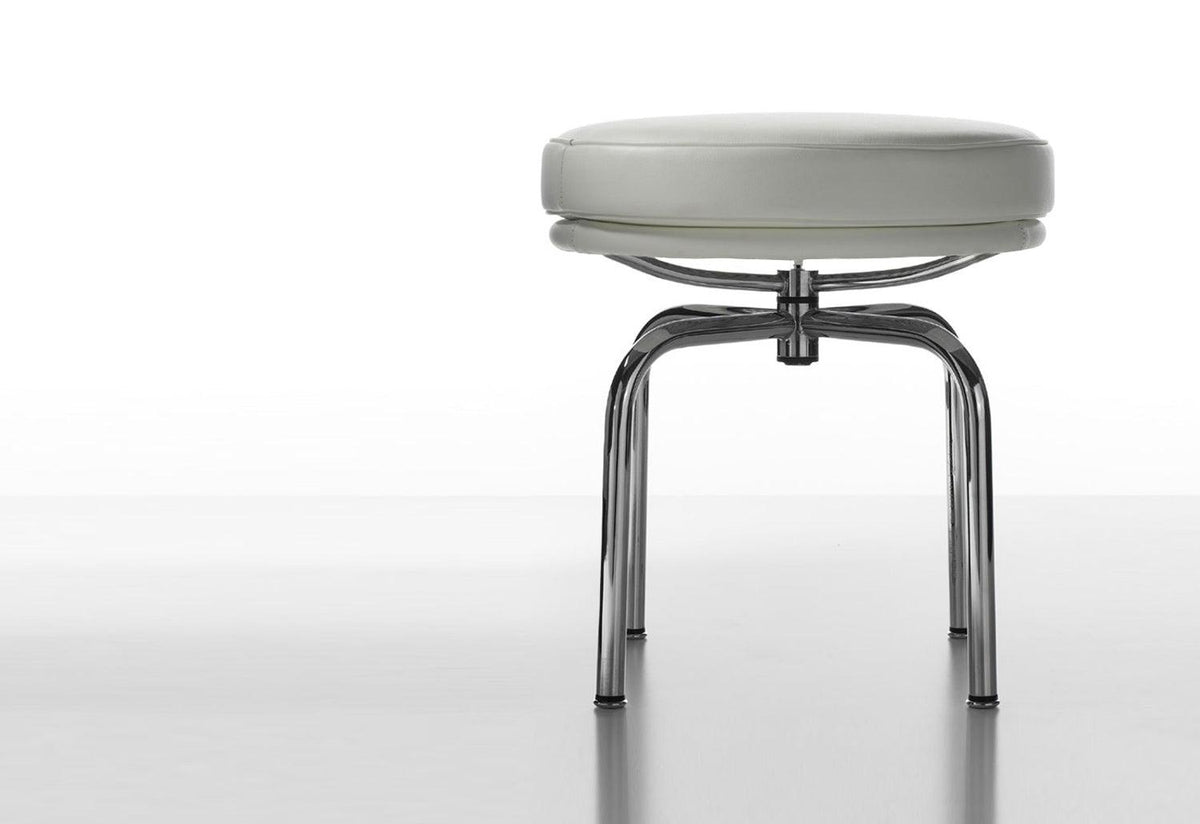 8 Tabouret Tournant, Le corbusier jeanneret perriand, Cassina