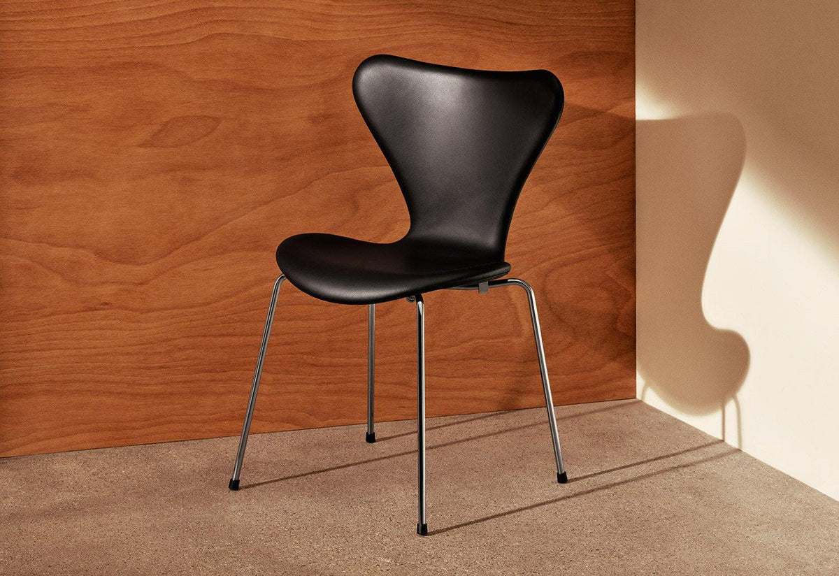 Series 7 Chair | Fully Upholstered, Arne jacobsen, Fritz hansen