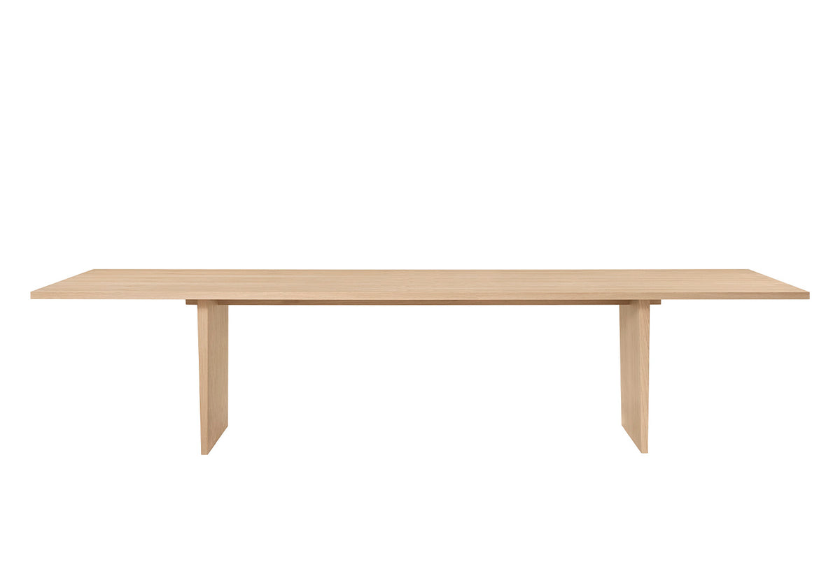 Private Dining Table, Space copenhagen, Gubi