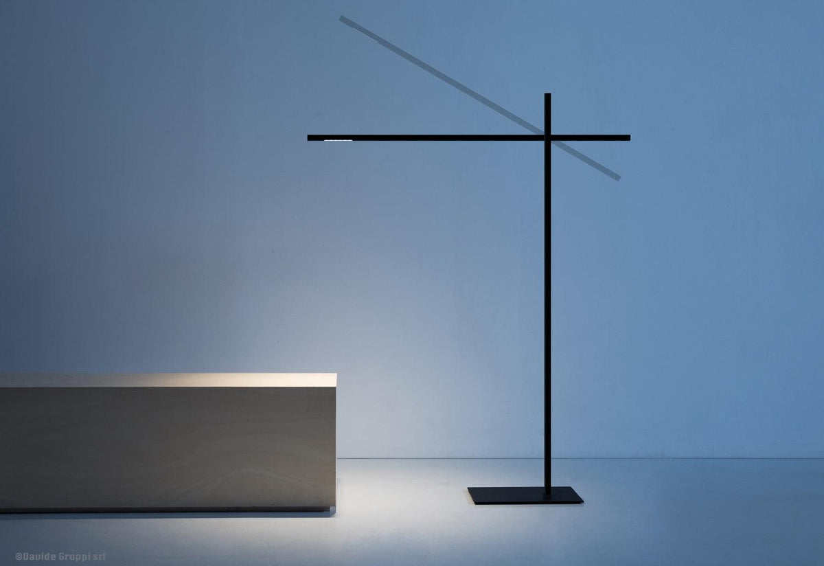 Hashi Floor Light, Federico delrosso, Davide groppi