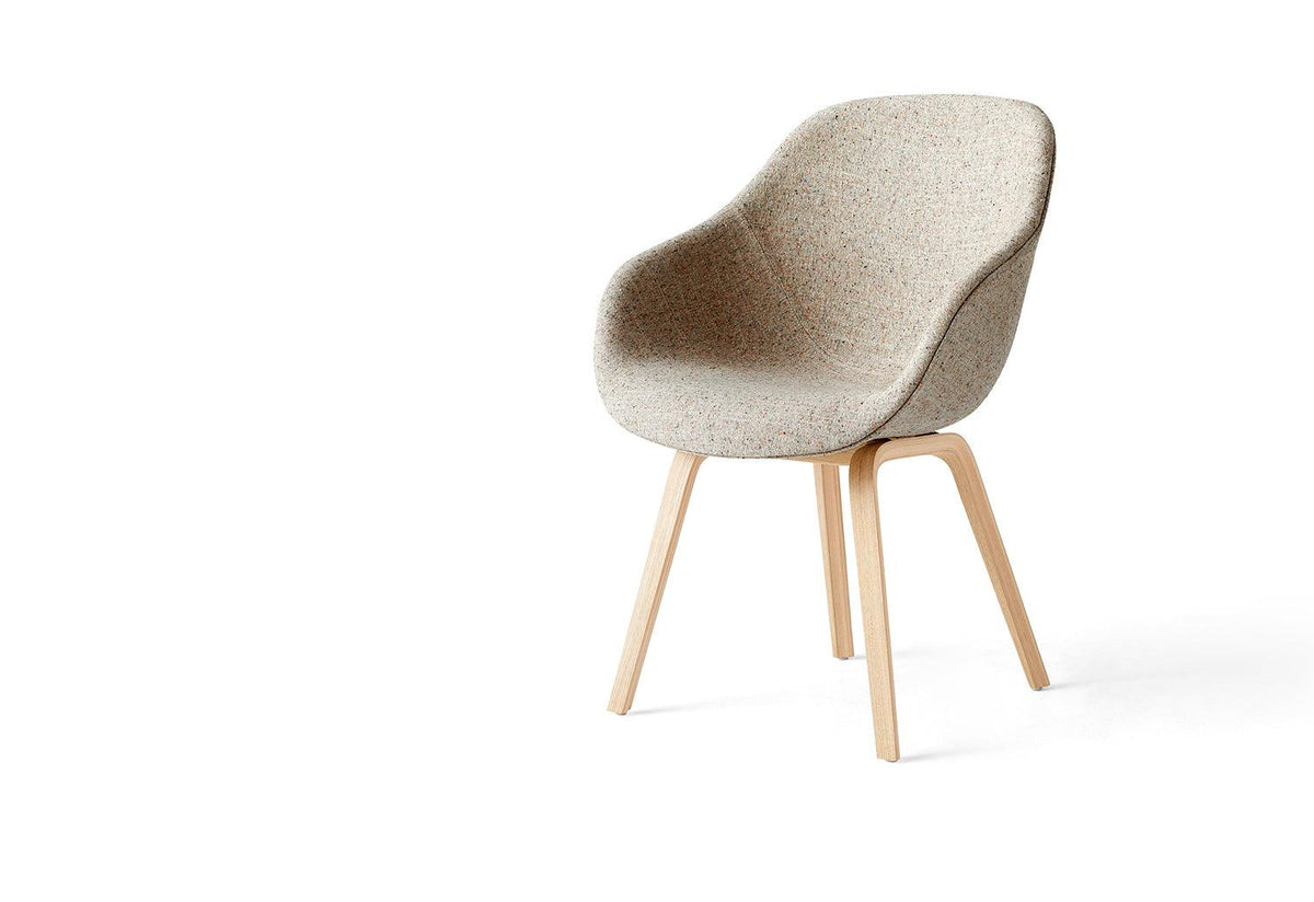AAC 123 Chair, Hee welling, Hay