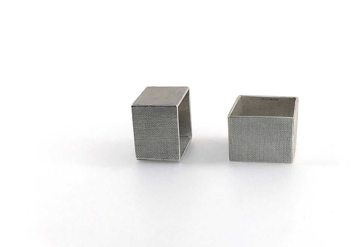 Square Textured Unisex Ring, Kei tominaga