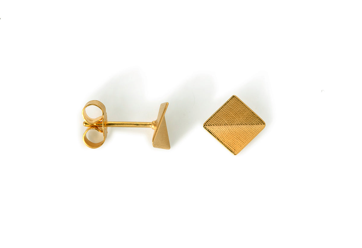 Point 4 Stud Earrings | Bent Square, Kei tominaga