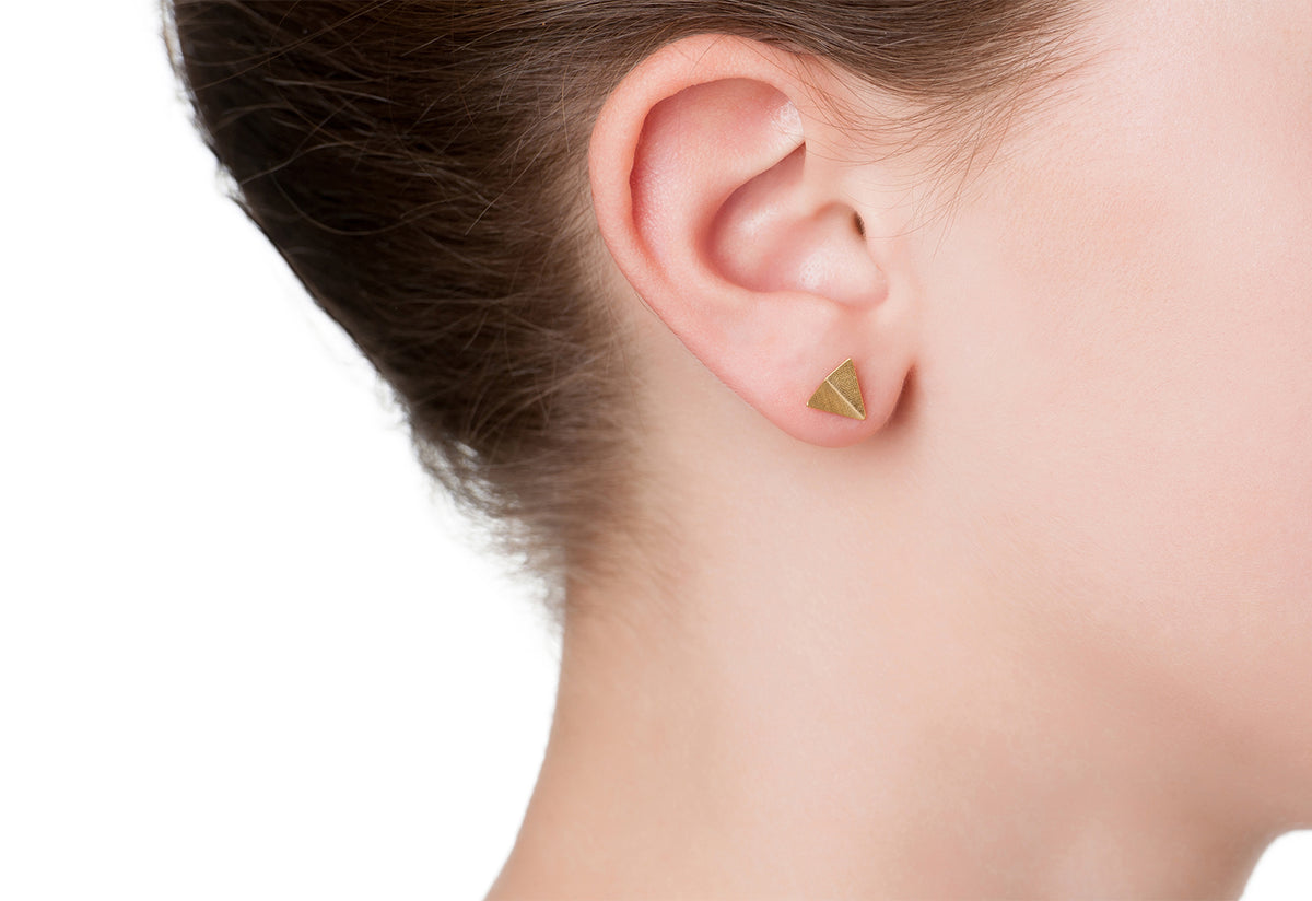 Point 4 Stud Earrings | Bent Triangle, Kei tominaga
