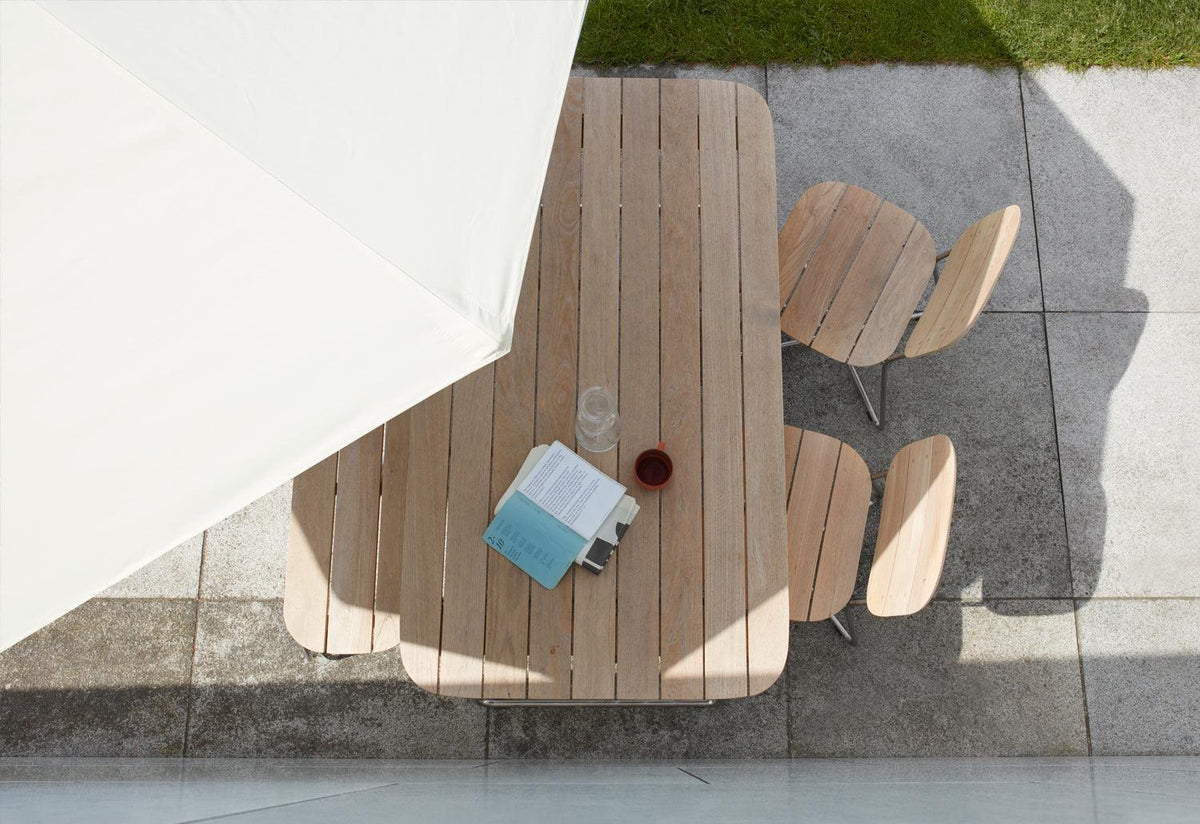 Lilium Table, Bjarke ingels group, Fritz hansen