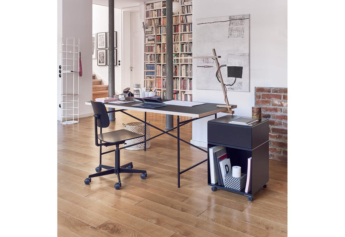 Mr Square Chair, Peter horn, Richard lampert
