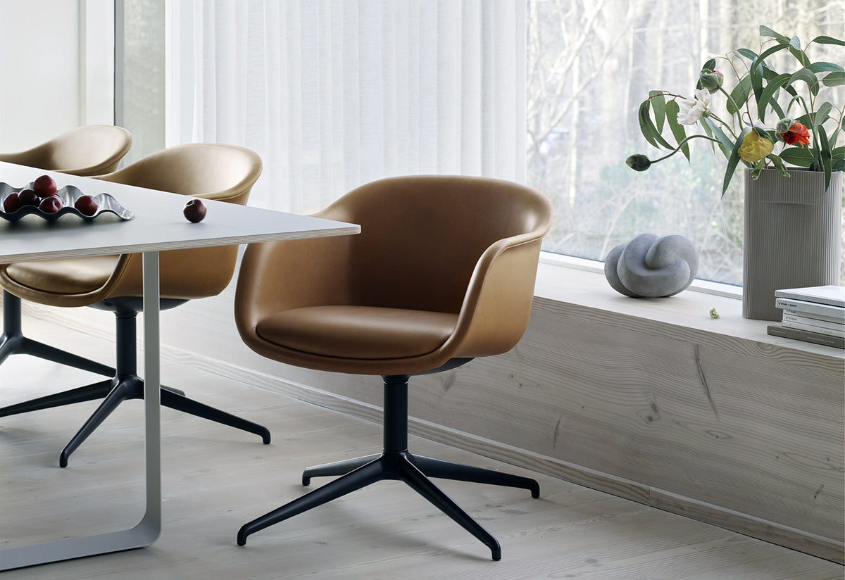 Fiber Conference Armchair Swivel, Iskos-berlin, Muuto