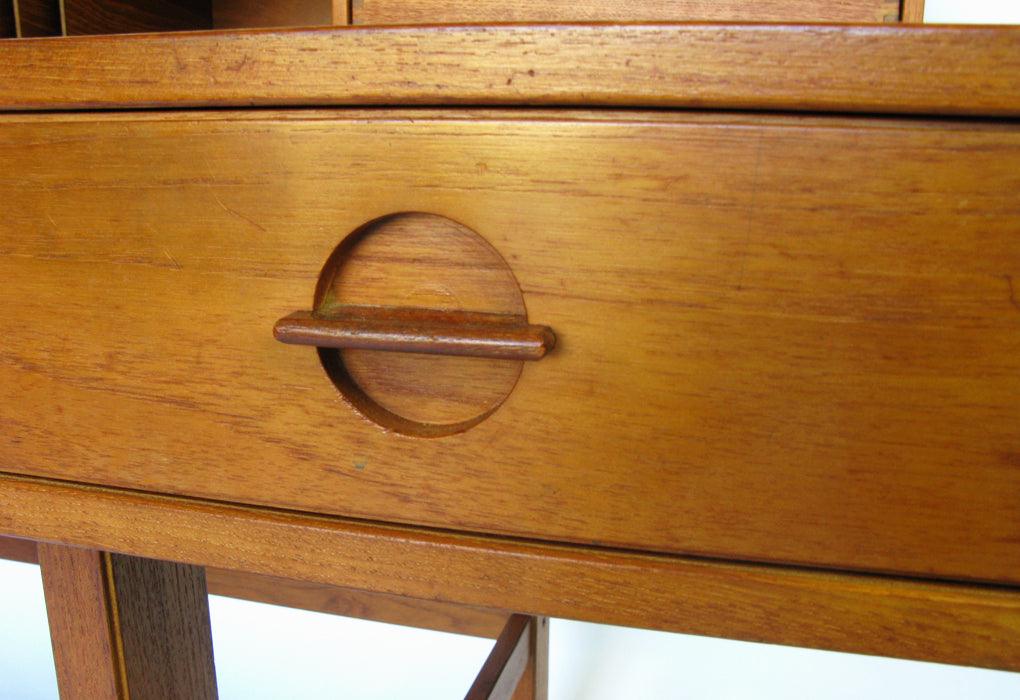 Peter Lovig Nielsen | desk | 1955