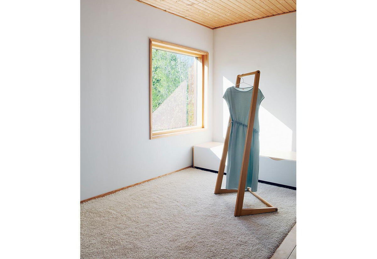 Skandinavia AHN1 Coat Rack, Antrei hartikainen, Nikari