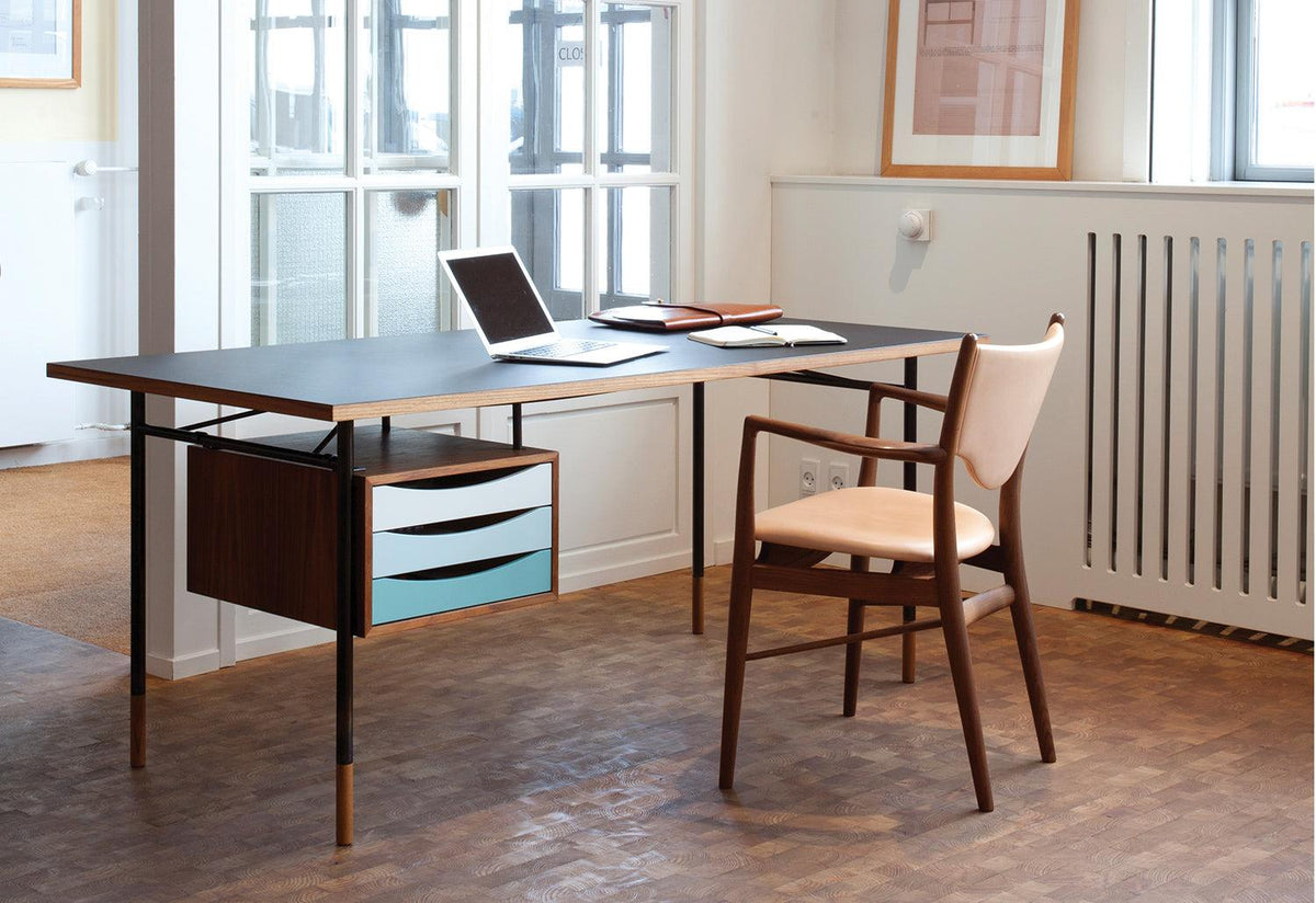 Nyhavn Desk with Tray Unit, Finn juhl, House of finn juhl