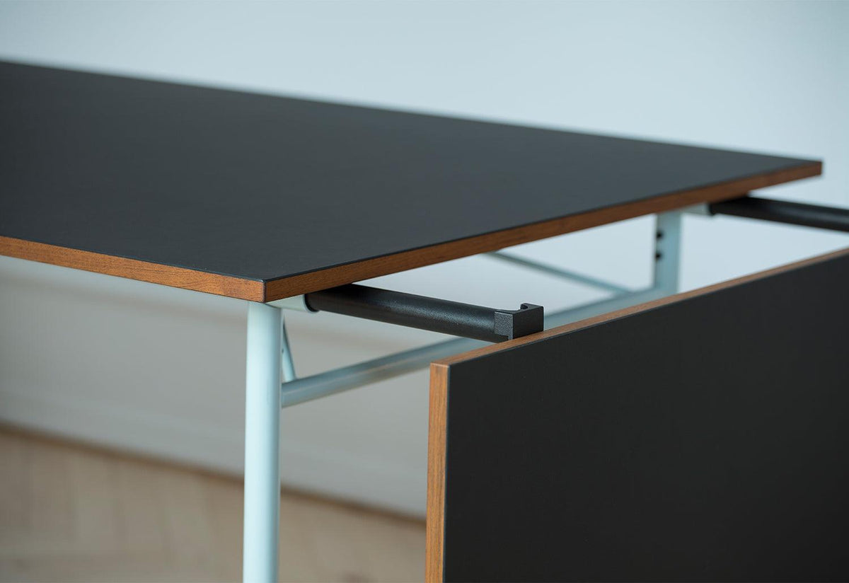 Nyhavn Dining Table, Finn juhl, House of finn juhl