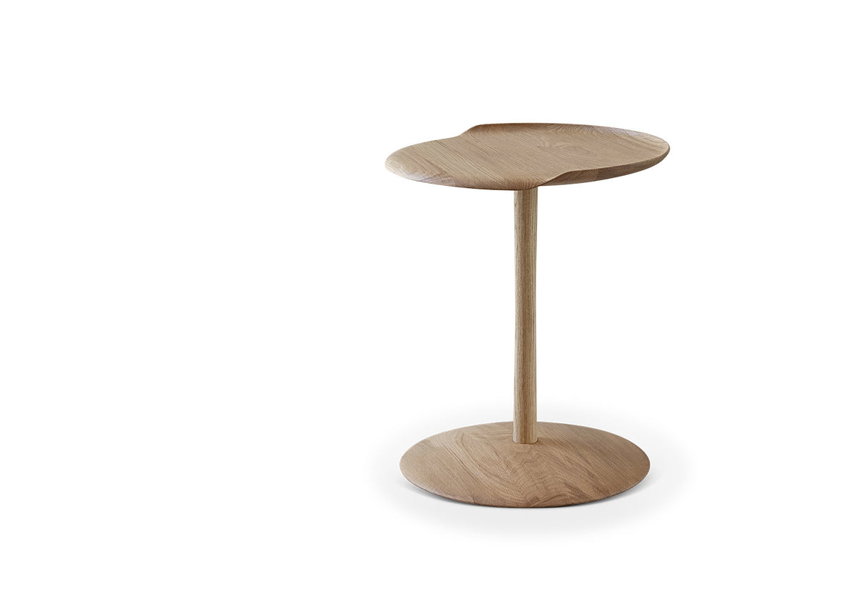 Åkande Side Table, Jonas lyndby jensen, Onecollection