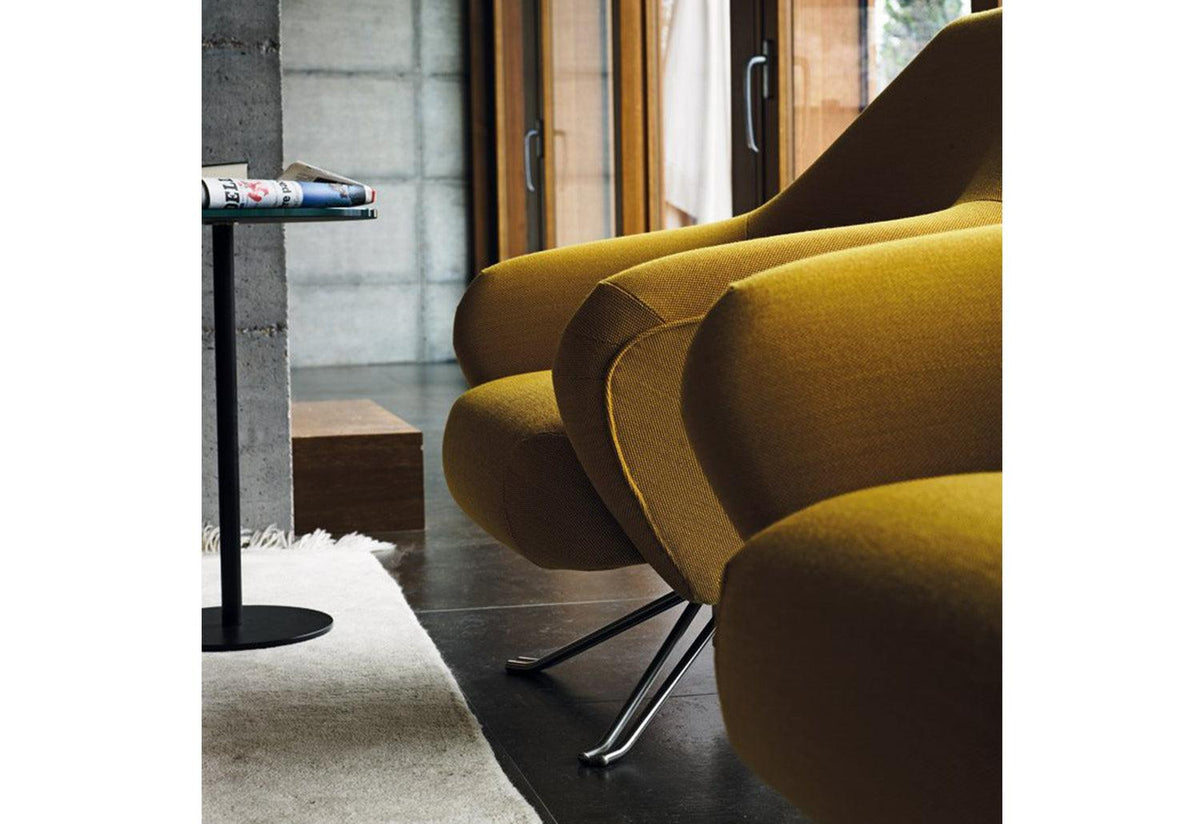P32 Lounge Chair, Osvaldo borsani, Tecno