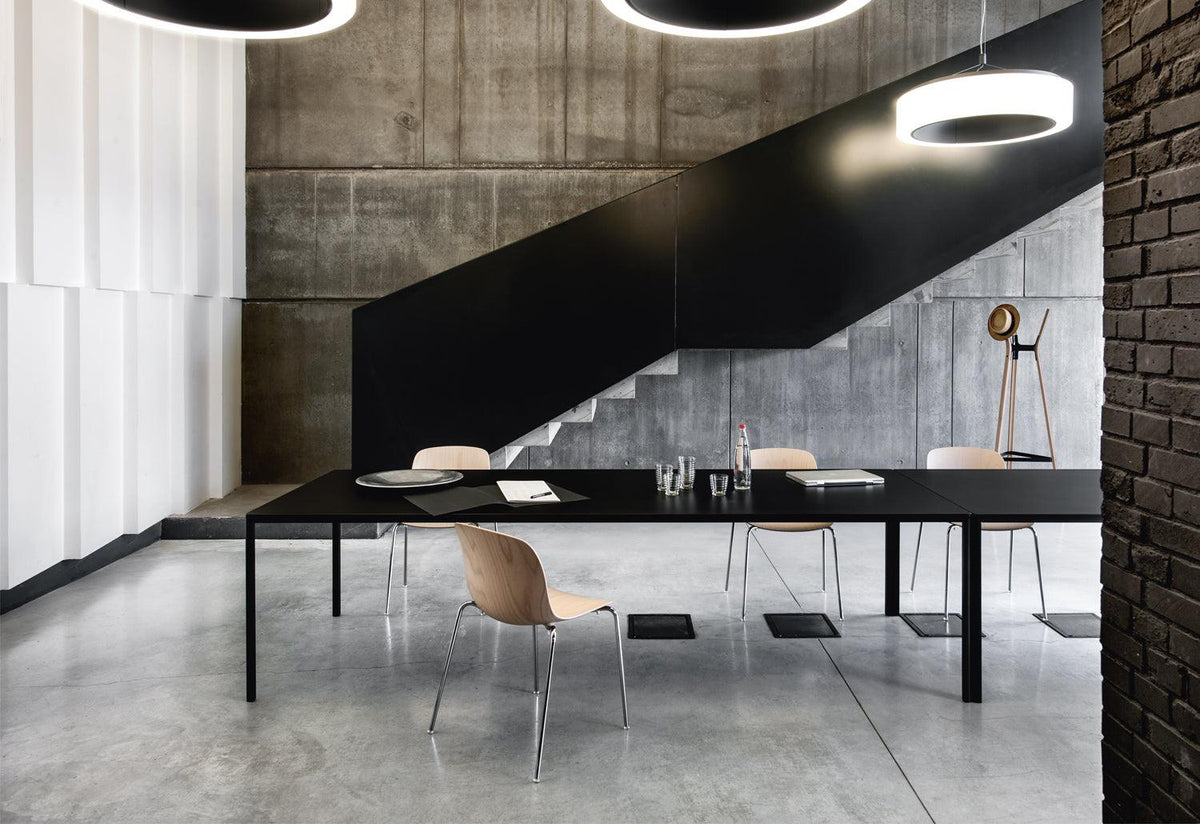 Passe-partout Table, Magis