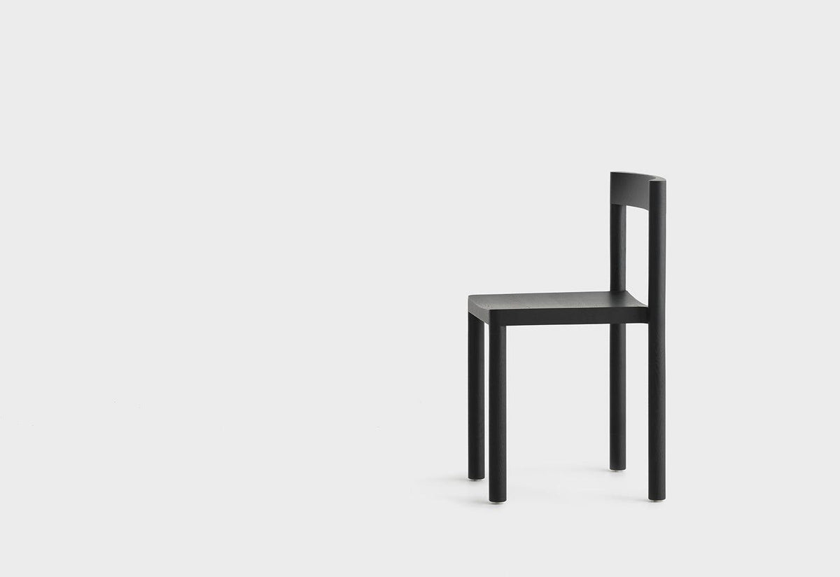 Pier Chair, Leonard kadid, Resident