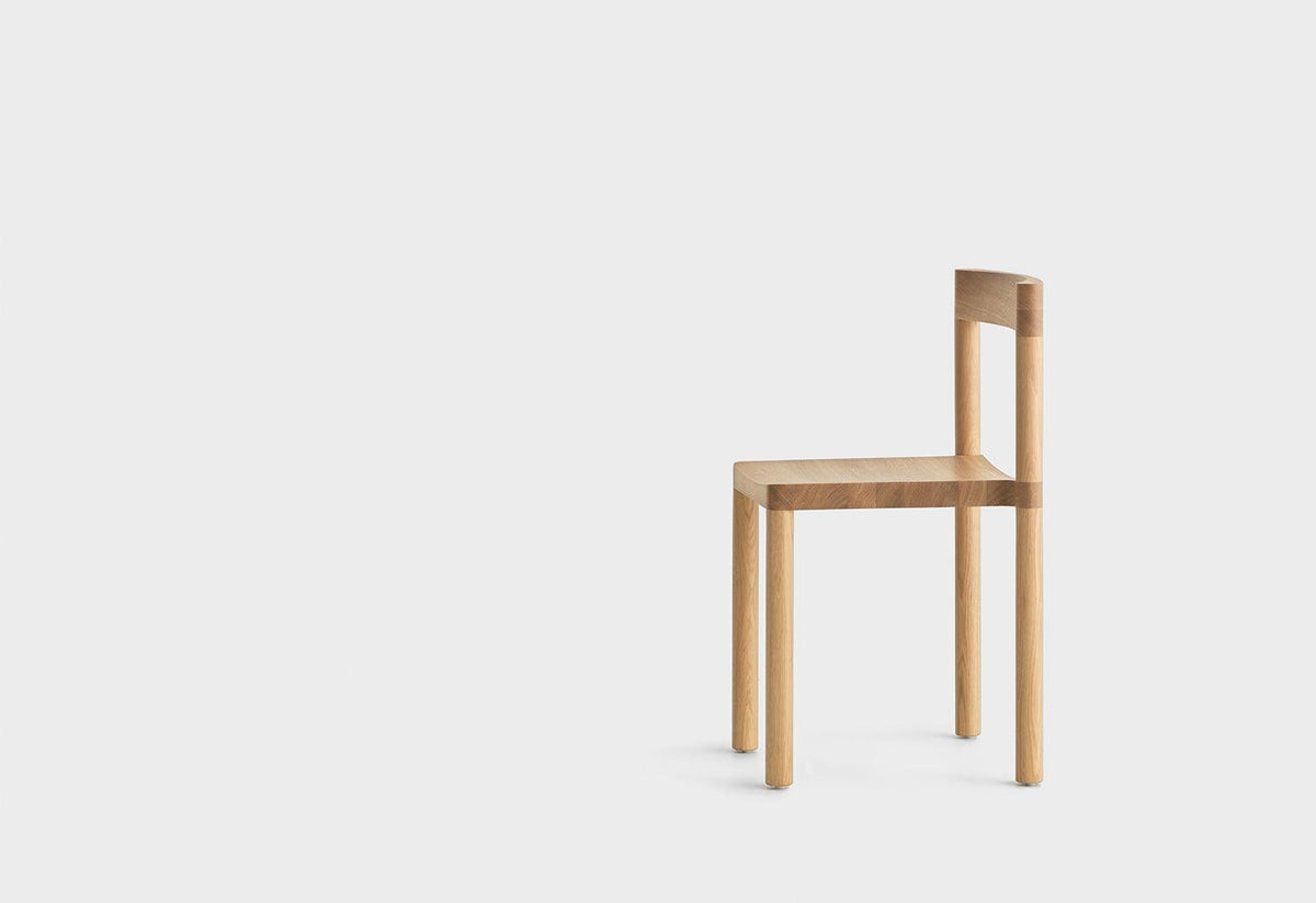 Pier Chair, Leonard kadid, Resident