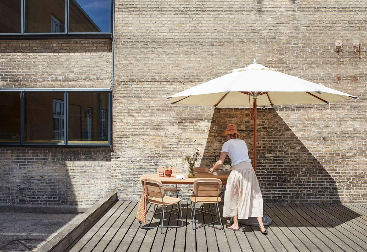 Lilium Table, Bjarke ingels group, Fritz hansen