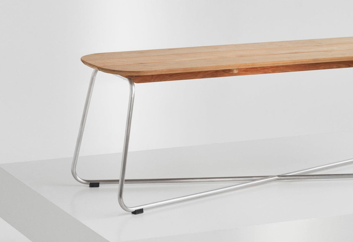 Lilium Bench, Bjarke ingels group, Fritz hansen
