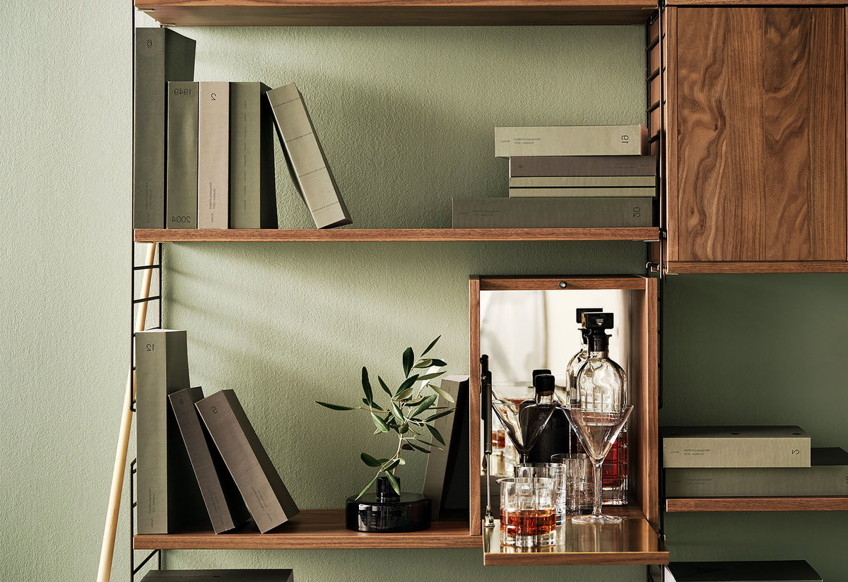 String System | Tiny Cabinet, Nisse strinning, String