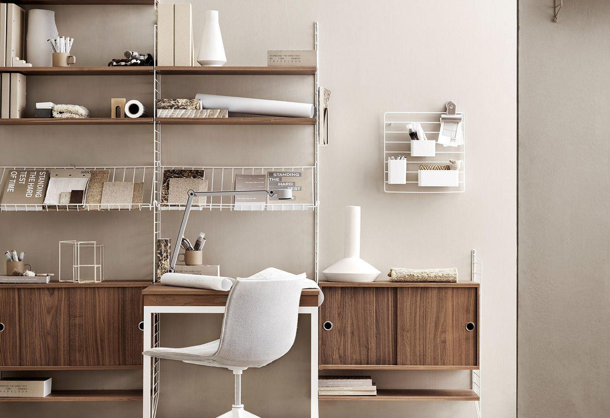String System | Magazine Wire Shelf, Nisse strinning, String