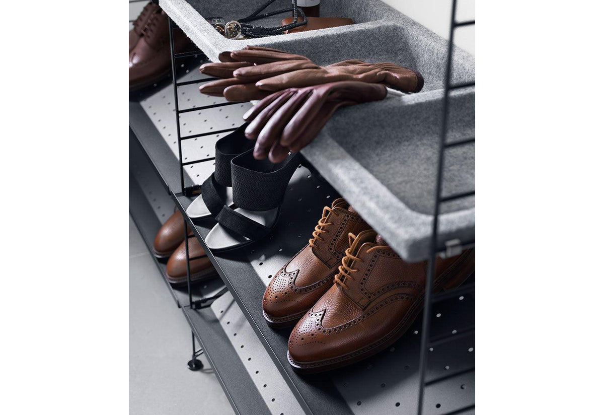 String System | Shoe Shelves, Nisse strinning, String