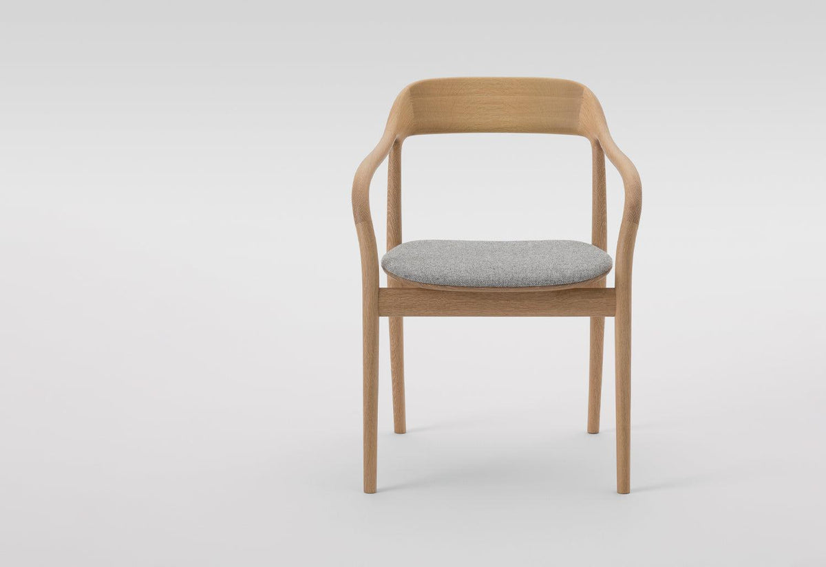 Tako Armchair | Cushioned, Naoto fukasawa, Maruni