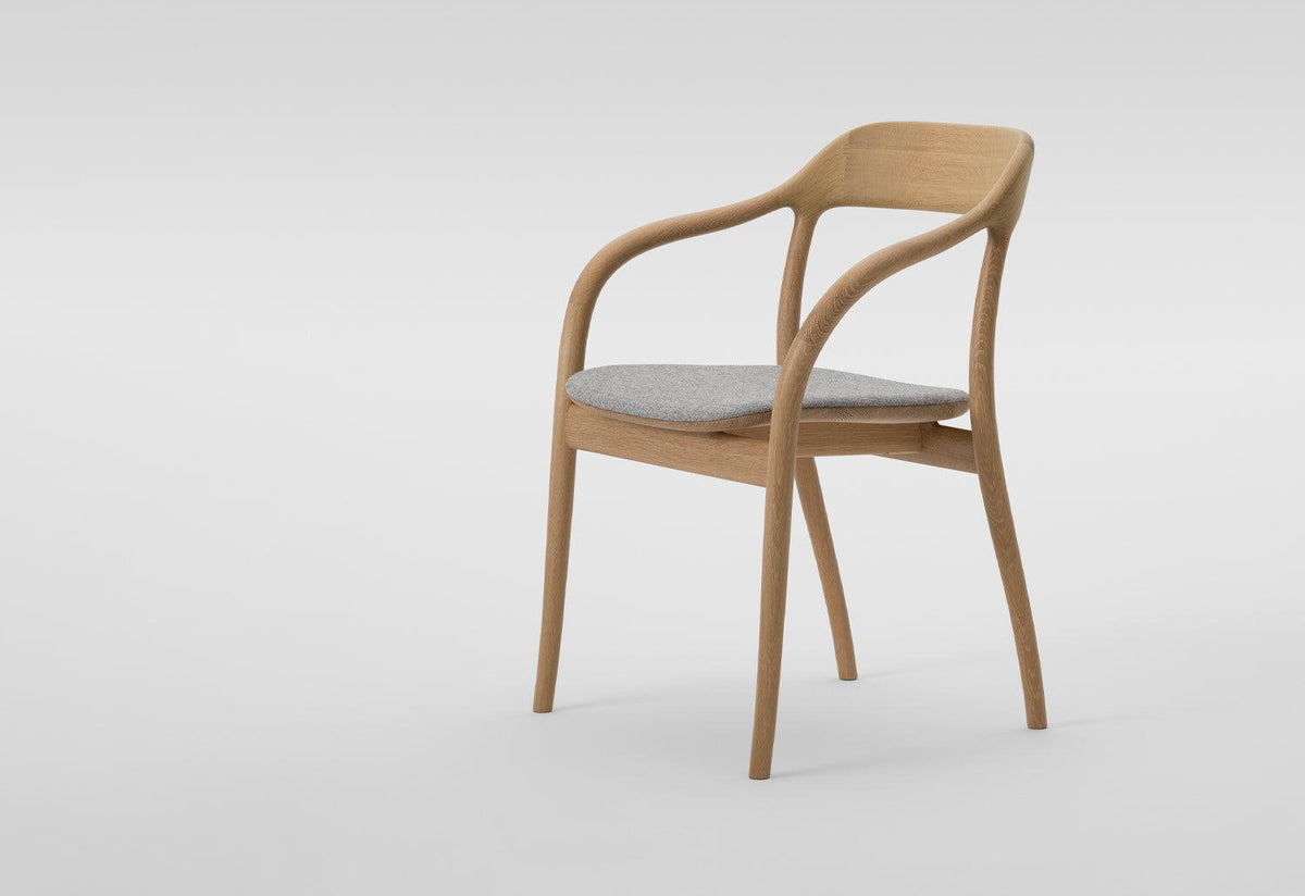 Tako Armchair | Cushioned, Naoto fukasawa, Maruni