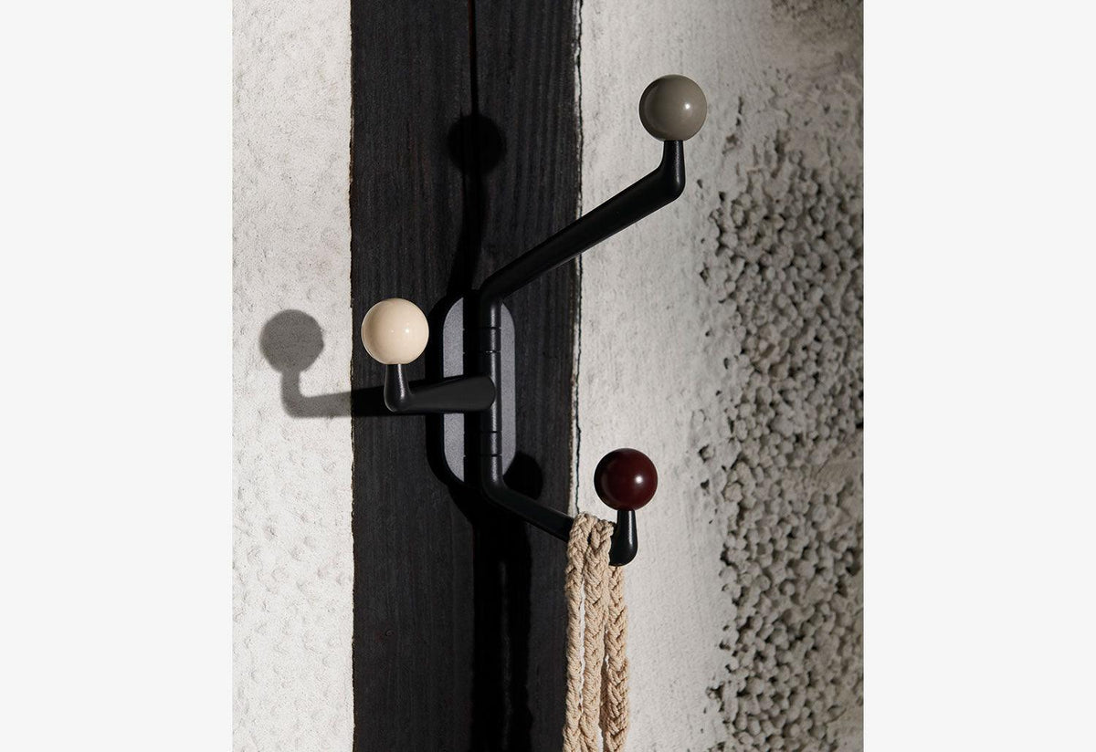 Capture Wall Hook, Space copenhagen, Andtradition