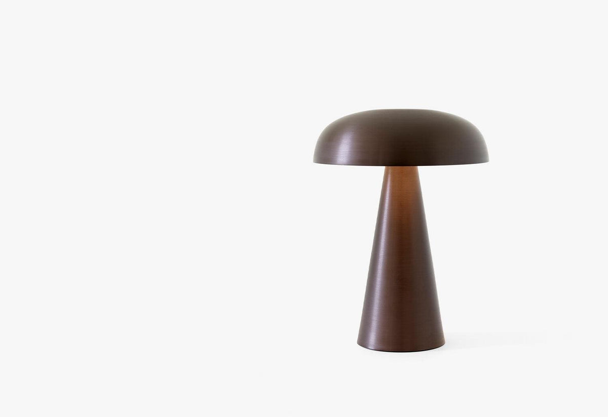 Como Portable Light, Space copenhagen, Andtradition