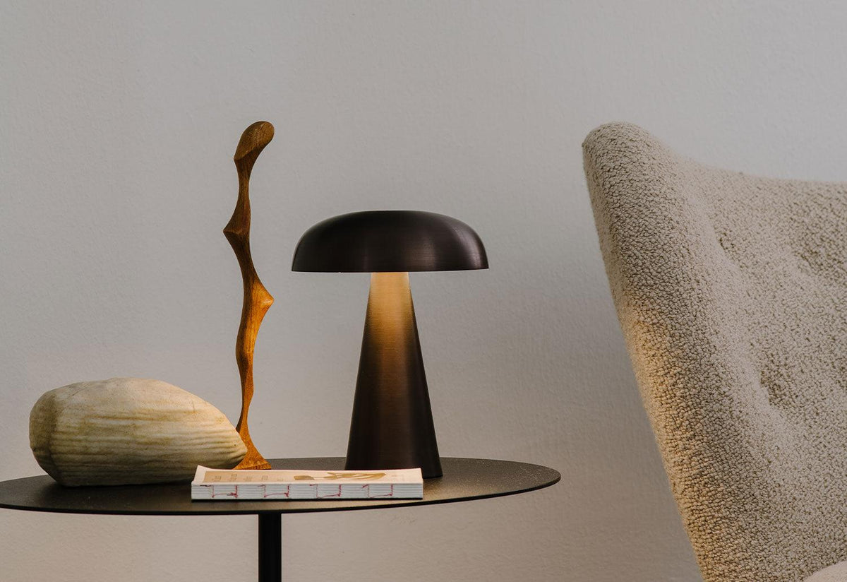 Como Portable Light, Space copenhagen, Andtradition