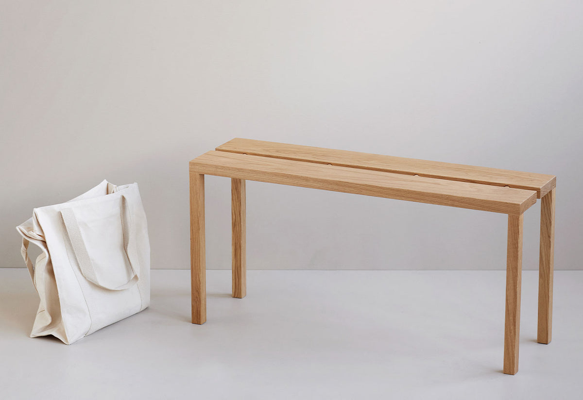 Peg Bench, Moebe